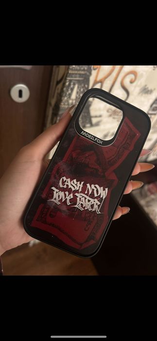 Чисто нов калъф за IPhone 16 pro от Mobilfox