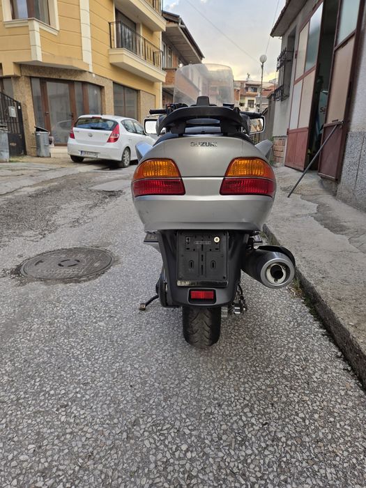 Suzuki burgman 650