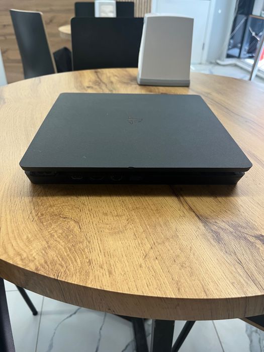 PlayStation 4 500 GB