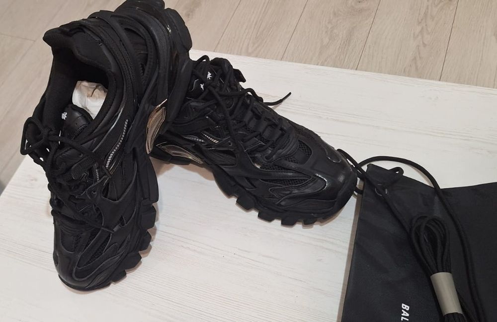 Balenciaga Track 2