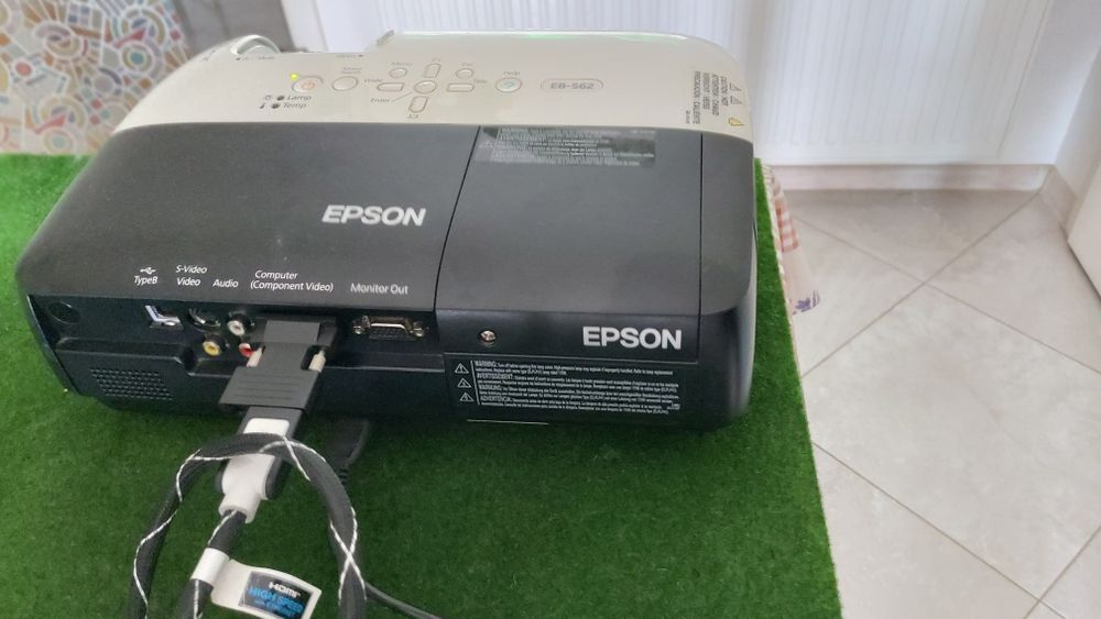Videoproiector Epson EB-S62 3LCD 2000 lumeni