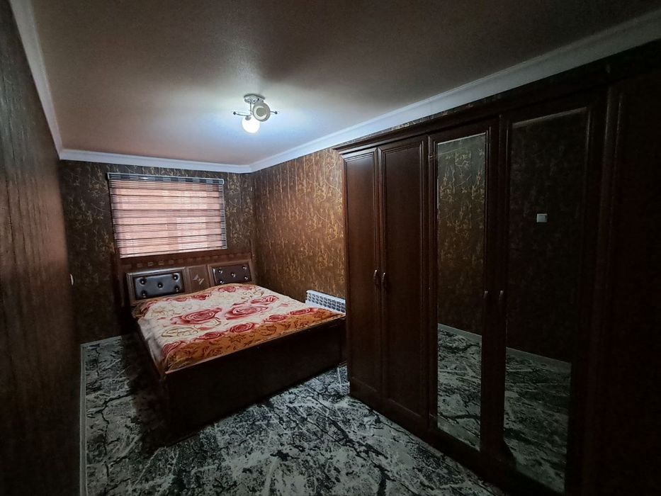 Облгаз ёнида 2 хонали квартира сотилади