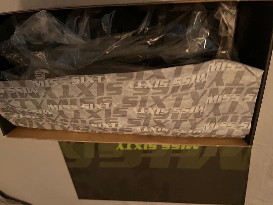 Дамски обувки,ботуши