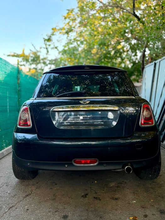 MINI Cooper 1.6 Benzină 120 CP • 6 Trepte • 2008 • Euro 4