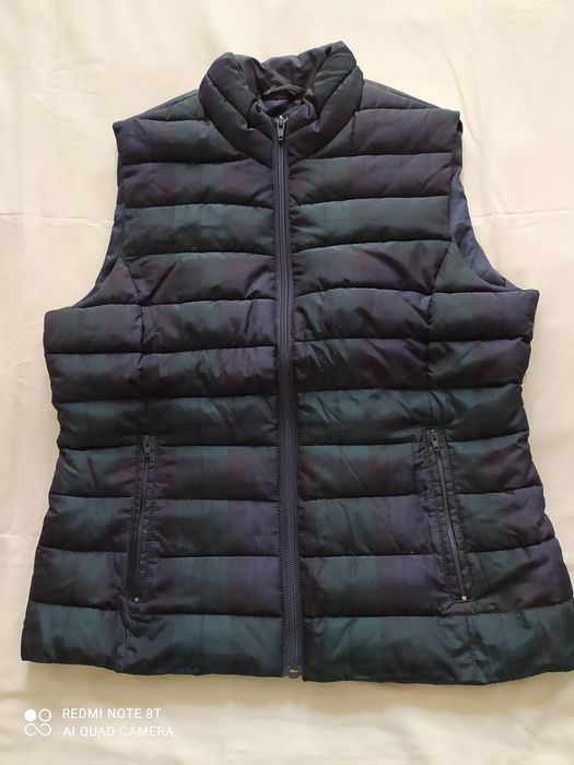 Женская безрукавка размер S