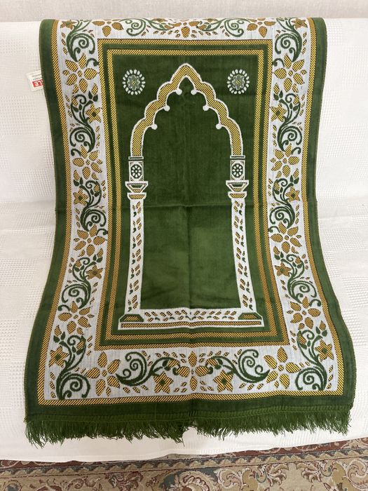 Продам жәйнамаз новый 1400