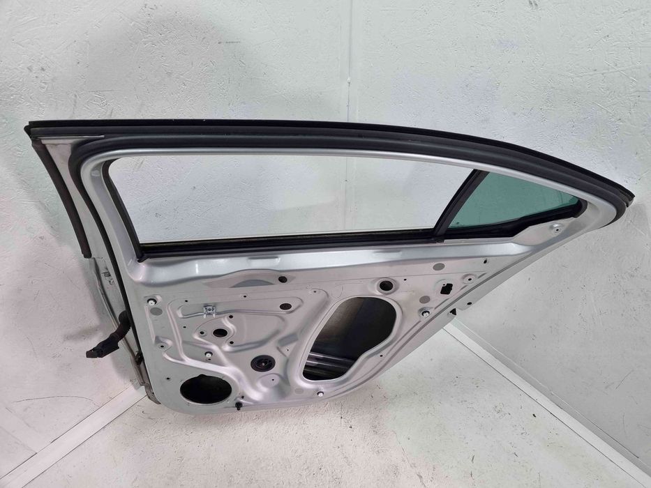 Usa dreapta spate Skoda Superb III (3V3) [Fabr 2015-prezent] LA7W