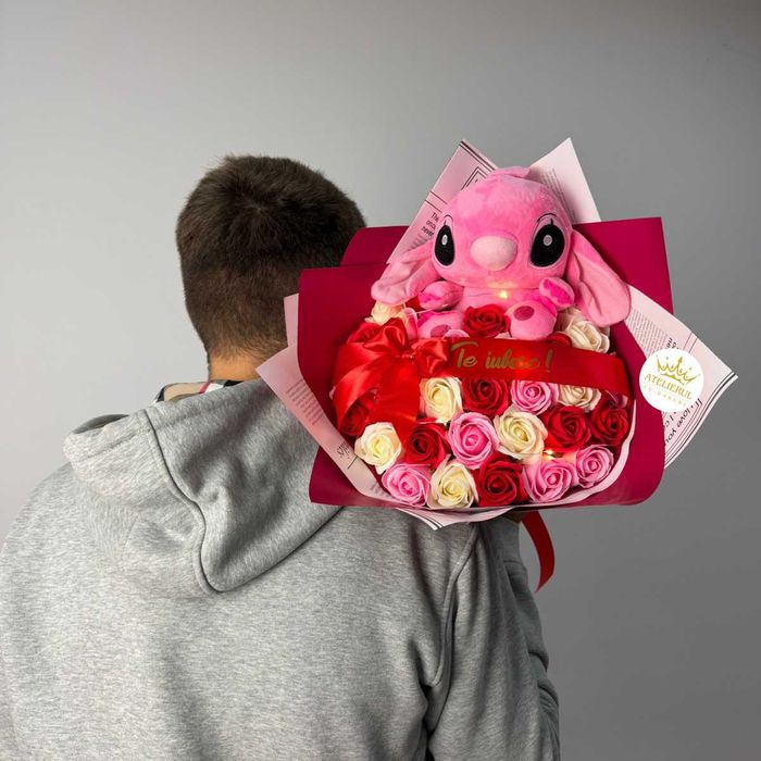 Buchete Trandafiri Sapun / Sclipici , Stitch | Livrare oriunde