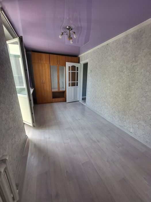 2 бөлмелі пәтер жалға беріледі 2-ші этаж.