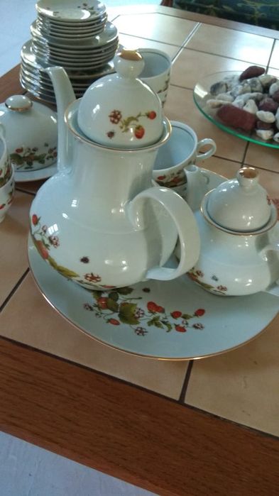 Чайный сервиз производства ГДР