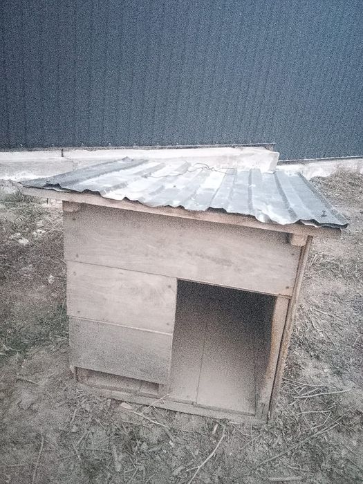 Продам будку для собаки