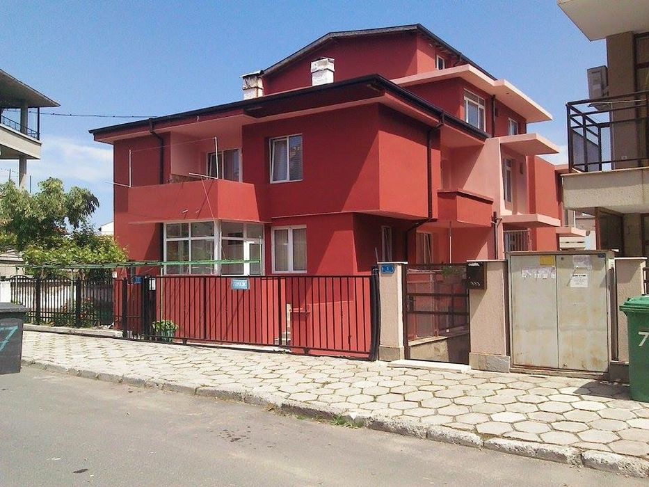 Квартири за персонал Созопол -сезонно завмане със собст (wc) Созопол