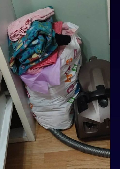 Lot haine fete!, anunț rezervat