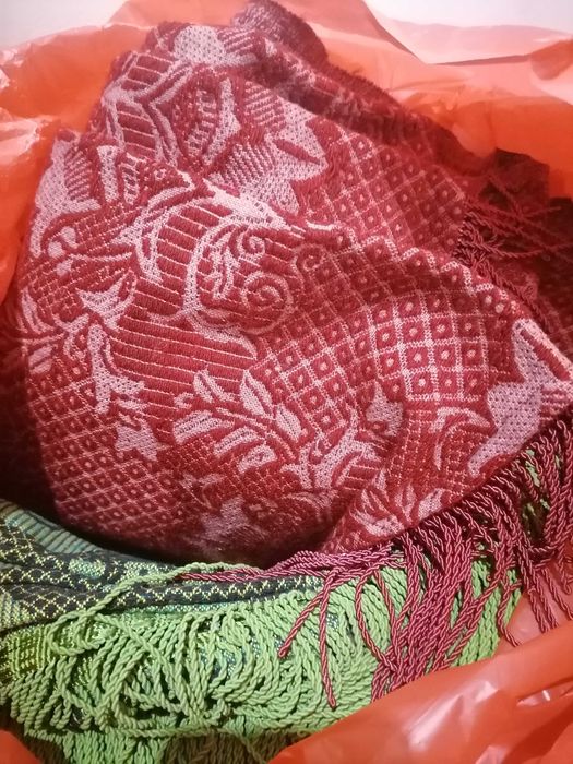 Ново, двулицево, вълнено одеяло