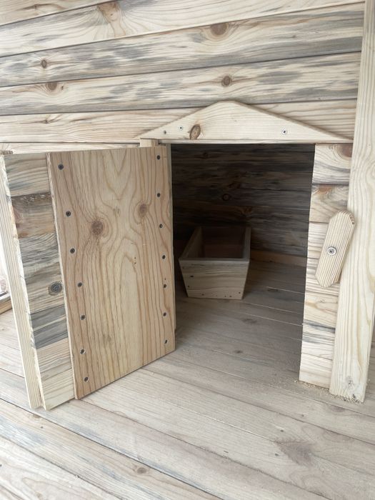 Будка для собаки