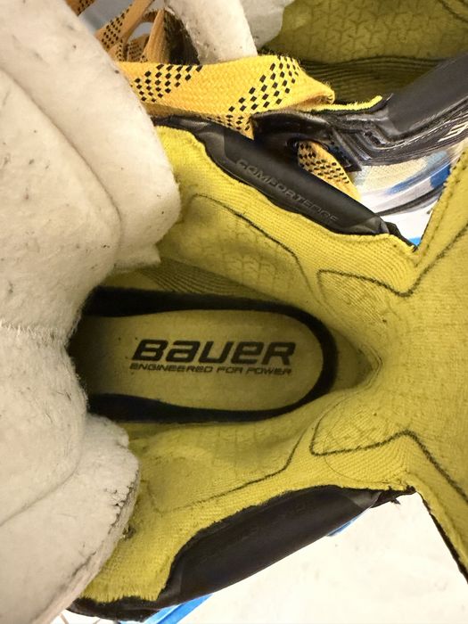 Кънки за лед Bauer Supreme 3S