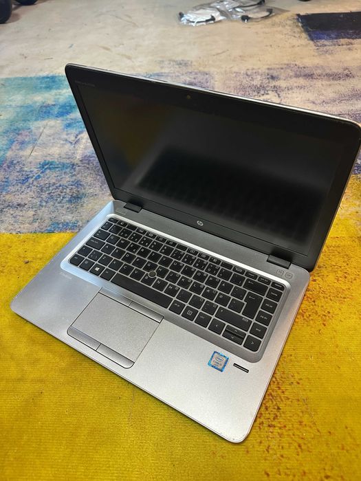 laptop hp 840 g3, i5 gen 6 , 8 gb , ssd 240 gb