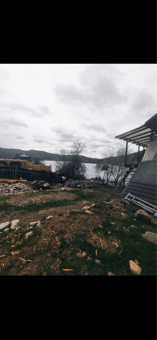 Vand casa zona turistica Eselnita