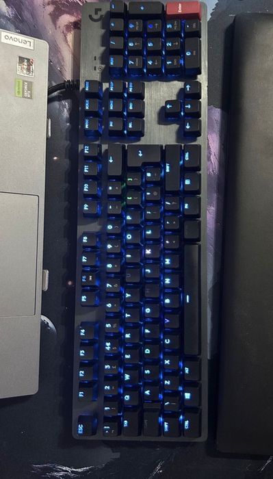 Tastatura Gaming Logitech G 513 carbon cu swich maro..