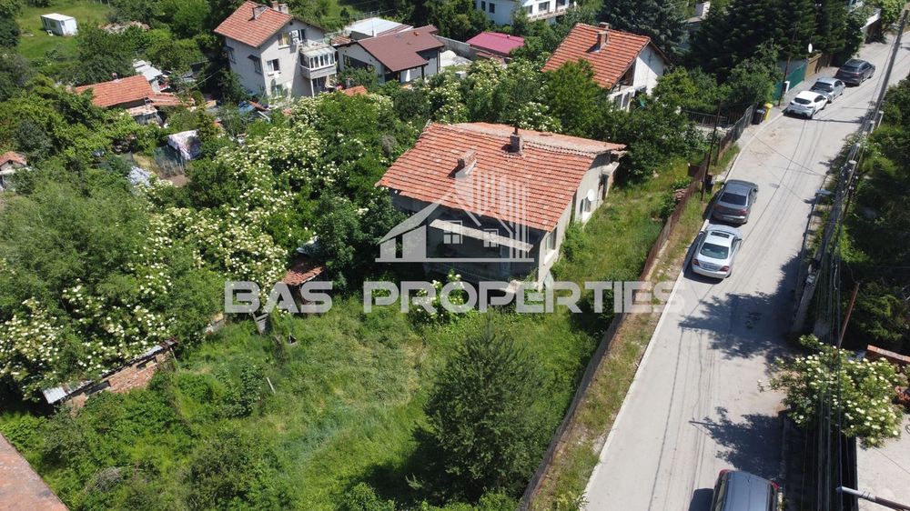 Продава се Къща в с. Иваняне, Област София-град - 162 кв.м за 1075 €/кв.м - Снимка #4