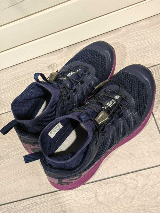 Дамски туристически обувки Salomon