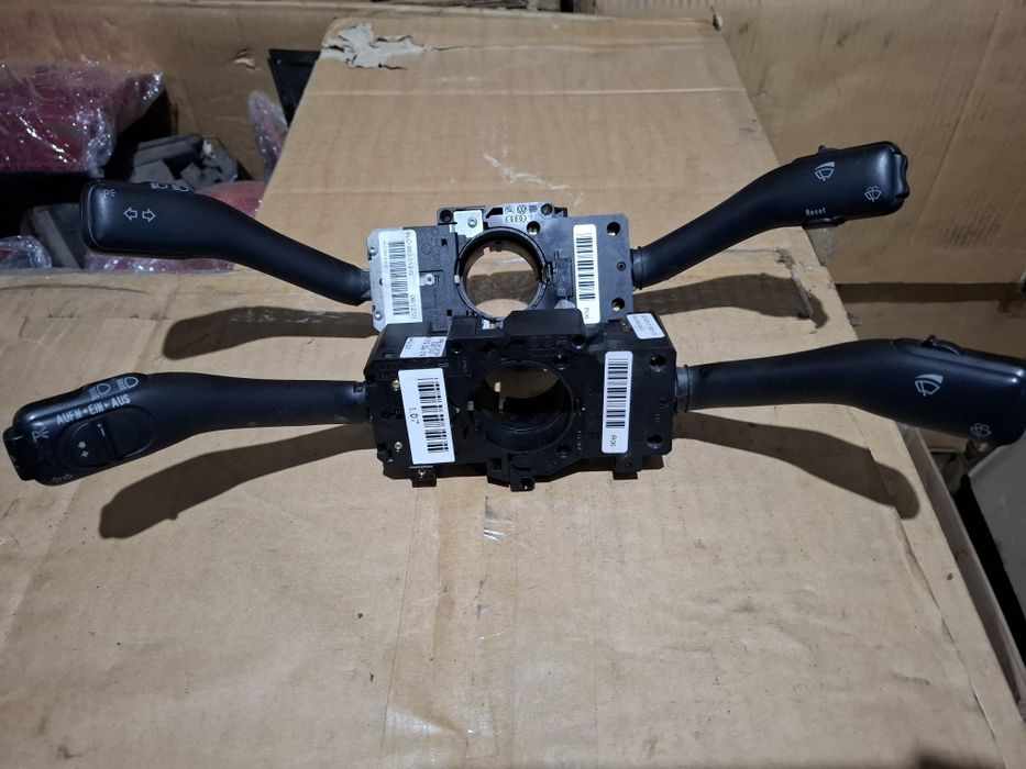 Подрулевой переключатель Ауди