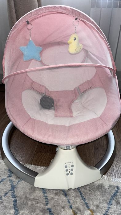 Шезлонг-качелька от 0+ с музыкой