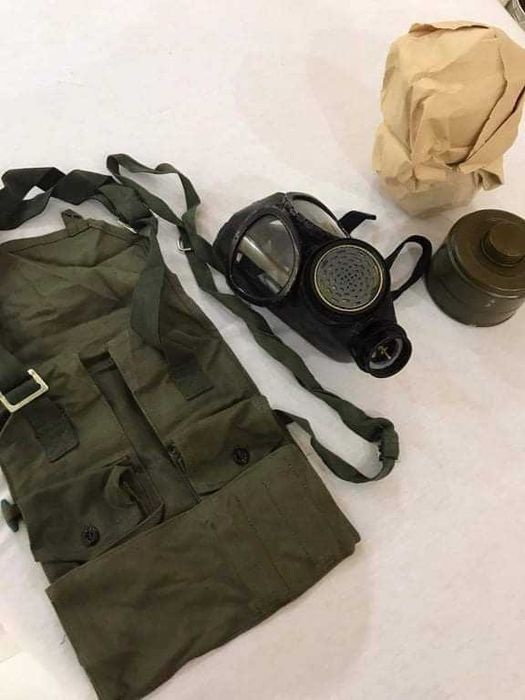 Граждански противогаз ПГ-1