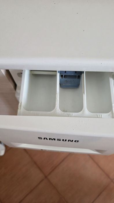 Продается  стиралка Samsung