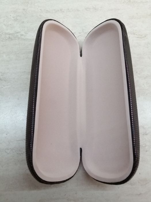 Калъфи за диоптрични очила