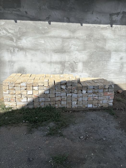 Силикатный кирпич Б/у. По 80 тг