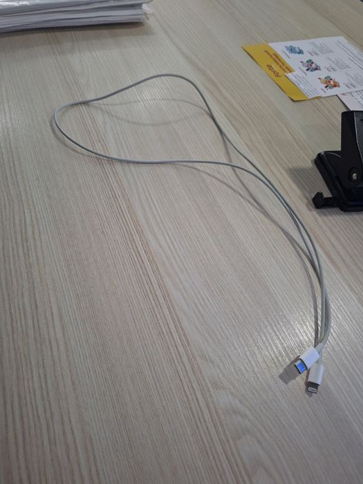 Зарядка Lightning для iPhone