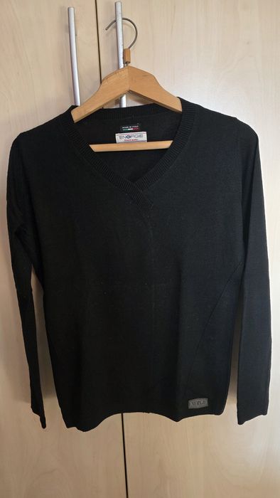 Маркови пуловери на марката Guess,Zee Lane,Energie