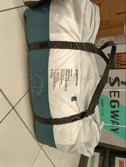 Cort de camping 4 persoane, Fresh & - produs resigilat Decathlon