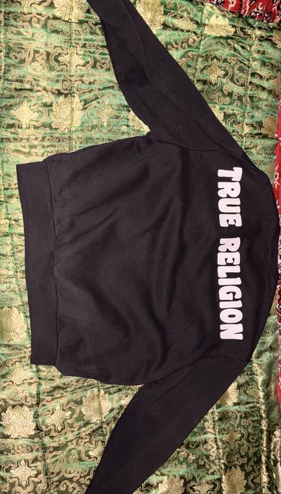 Продам кофту.