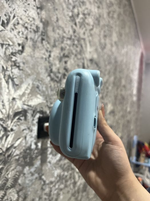 Фотоаппарат instax mini 11