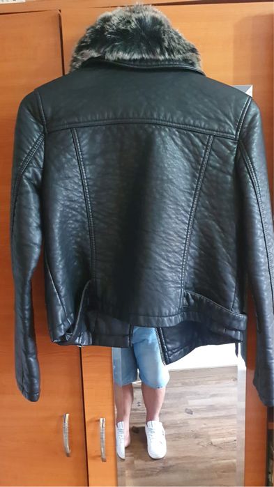 Geaca de piele matlasată