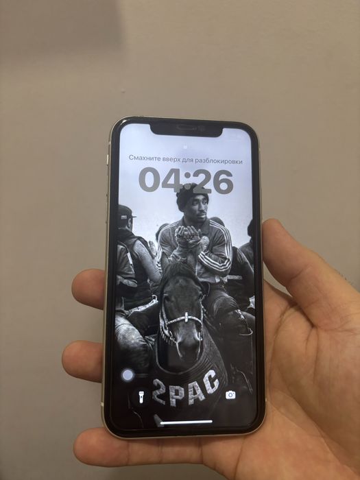 Iphone 11, 128гб в белом цвете
