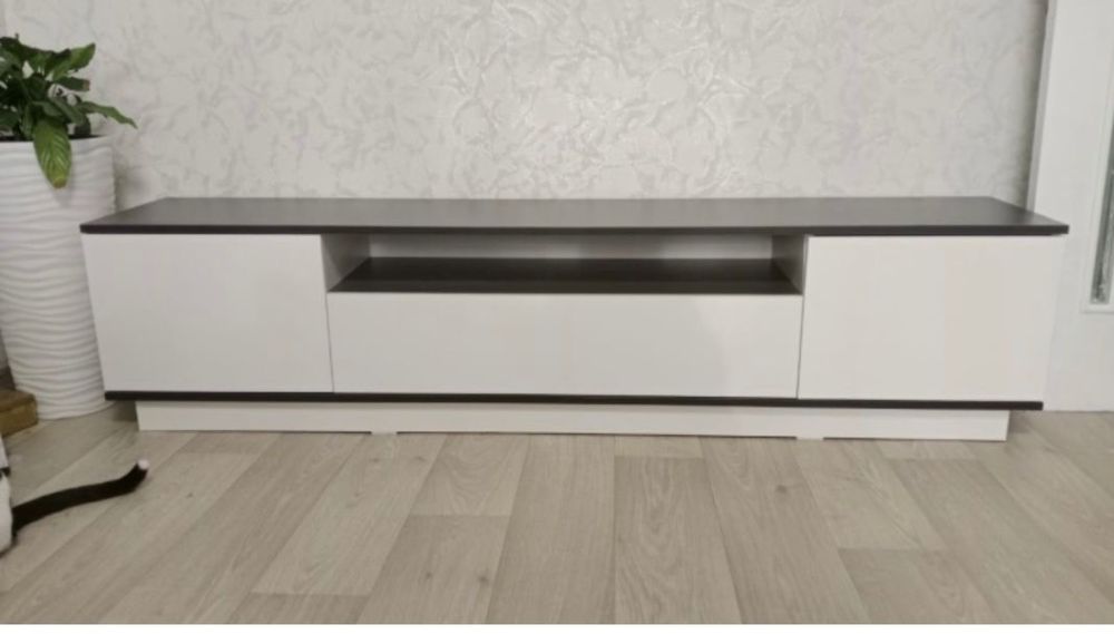 Тв Тумба напольная