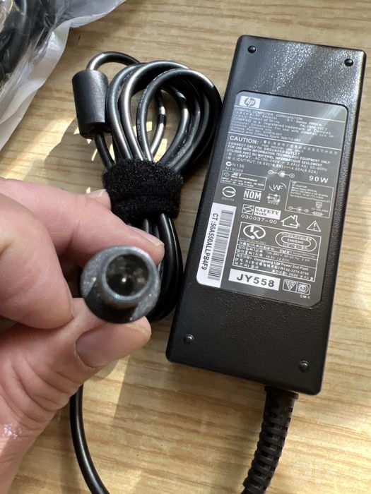 Оригинальный блок питания HP 19,5V,  4,62A, 7.4мм*5.0мм