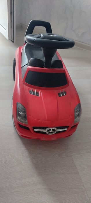 Детская машинка б/у