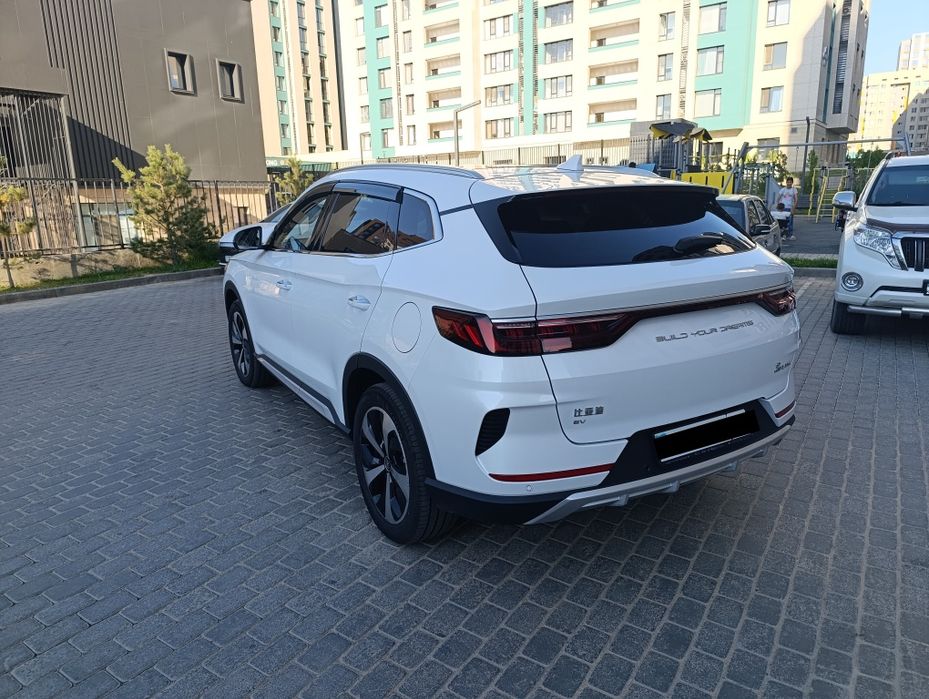 Аренда авто прокат электромобилей