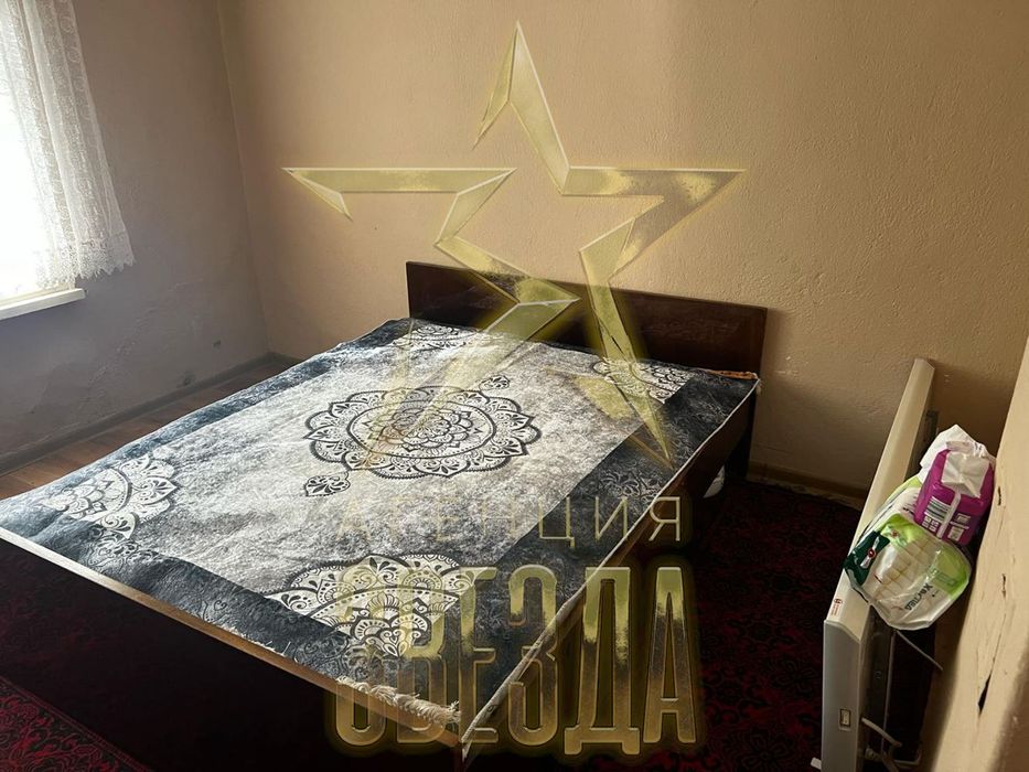 Дава се под наем Къща в с. Манолско Конаре, Област Пловдив - 130 кв.м за 348.84 € - Снимка #1