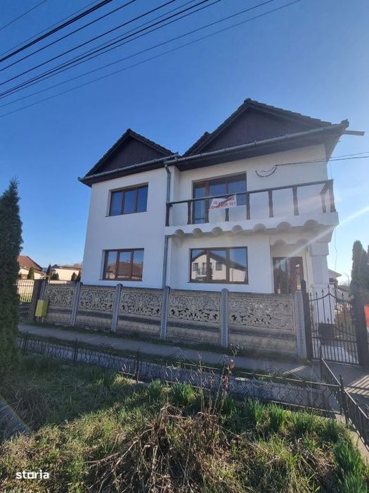 Casa cu Etaj in Paulesti
