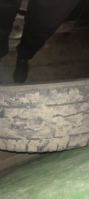 Продам резину летнию.