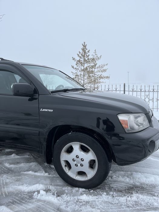 Тайота Хайландер 2005