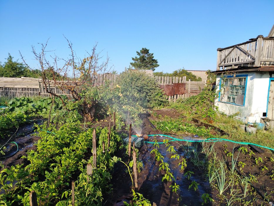 Продам дачу в 1 общ. 400000т. полив отличный