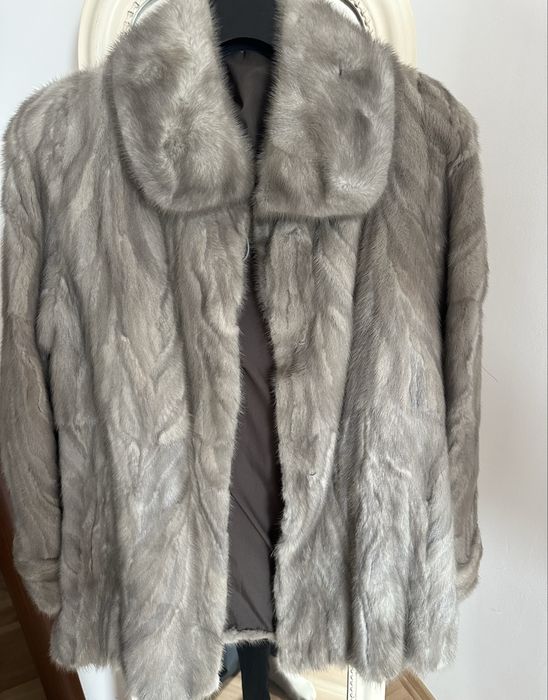 Haina blana naturala vizon