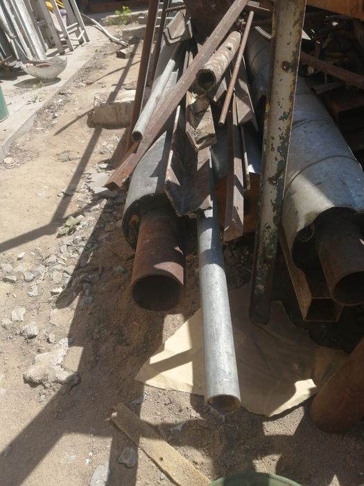 Продам куски труб ППУ