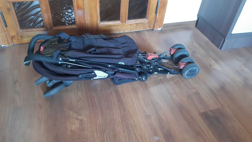 Коляска Maclaren Quest